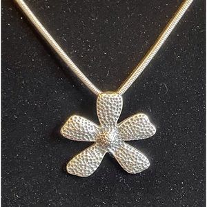 Silpada Daisy Flower Pendant